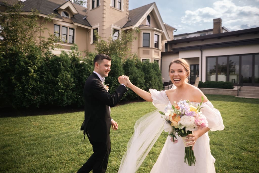 Wilbur Mansion Wedding Photographers | Hailey and Anthony’s Summer Wedding Photos at Wilbur Mansion